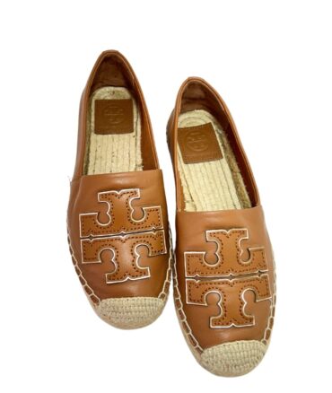 1533C563-F569-4B4A-8ADA-F54EC5EAE687