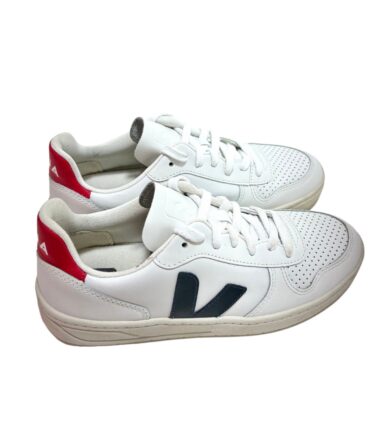 4B113D4D-5F95-45A8-B43D-7A967EEB5952