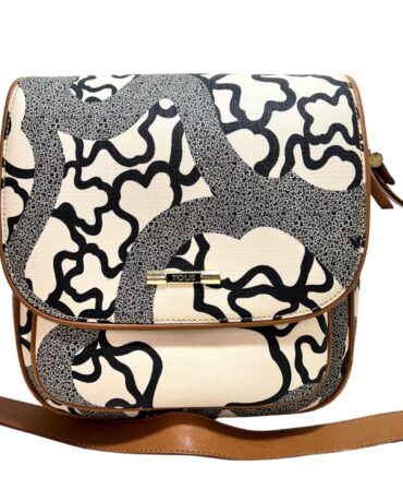 C031FCB7-D6F1-421A-864C-868840F7026D