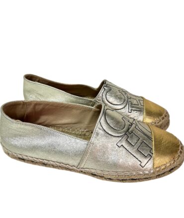 D7212446-D508-442D-809C-3E975476020A