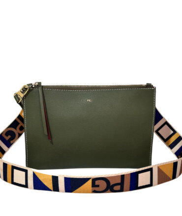 03F8FDF6-816C-4C7F-8578-3526D927DBA2