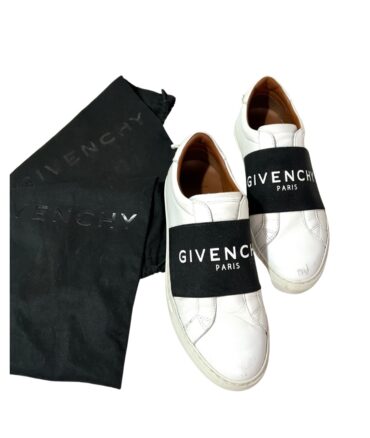 024F6F74-5563-4F0C-B8E2-4D2F1661E84E