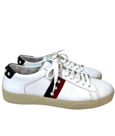 4AD014A5-7A16-48D4-8292-4F32CFFF1E75