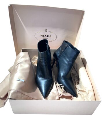 4E4D1B0D-AE55-4DC1-9A30-873131A3C93C