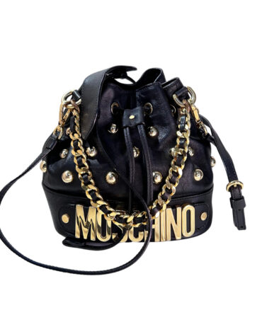 7CFBC191-7C82-4A40-B876-785DFE524A22