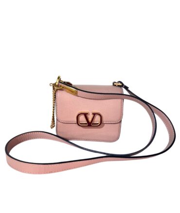 029F59BF-D723-457E-BA54-257B59AE0A5F