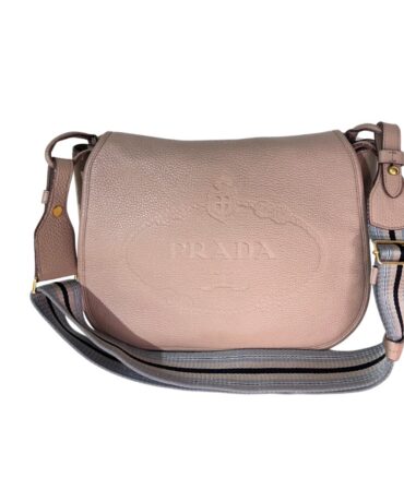 E001354F-6845-4BFB-859A-9B86118613CF