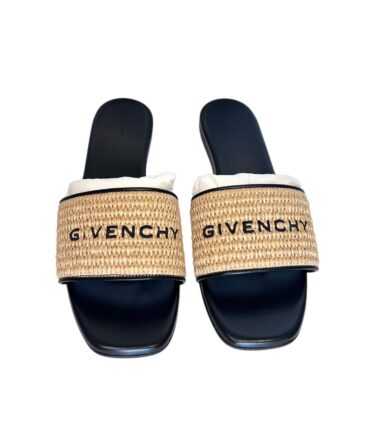 A4665DD9-A374-4088-994C-242B478AD5EA