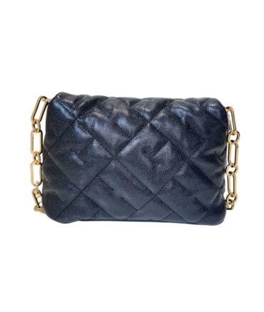 FAE6230B-4685-4AF1-A67A-2AD52C5EC8D1