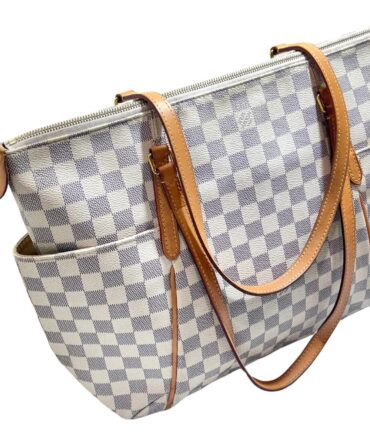 55041BB2-E9D3-4678-9084-9C1A38494BEE