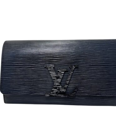 AFCFE7DB-9516-4006-A940-100A1B4B0285