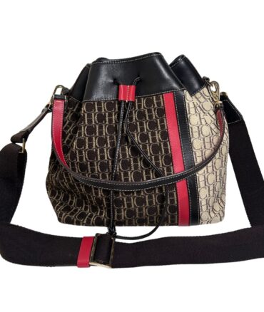 7CE19E65-0F6D-49A0-9768-C865ACFF6726